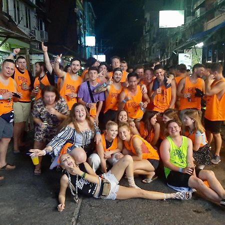 Bodega Phuket Patong (Adults Only) Hostel Екстериор снимка