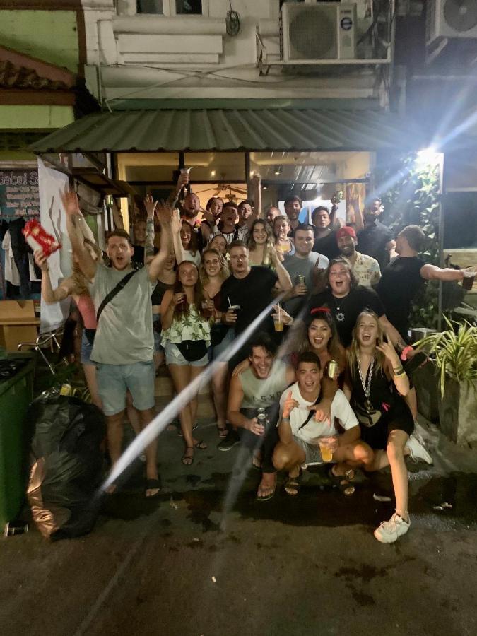 Bodega Phuket Patong (Adults Only) Hostel Екстериор снимка